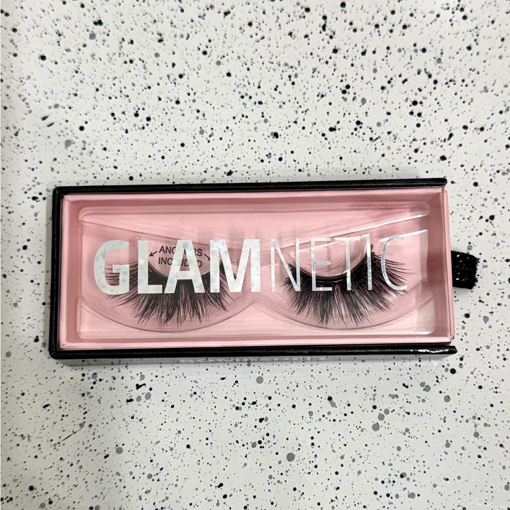 Glamnetic, Bombshell,  Magnetic Eyelashes